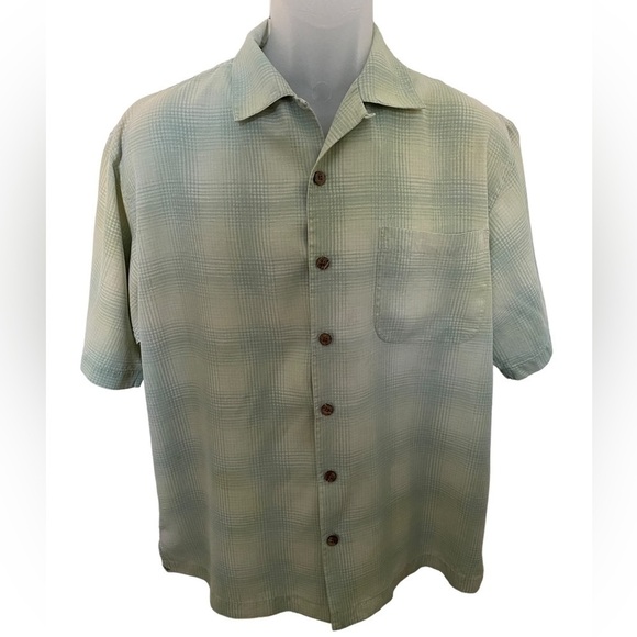 TOMMY BAHAMA 100% Silk Light Green Checkered Aloha Hawaiian Shirt Men M … - Picture 1 of 4